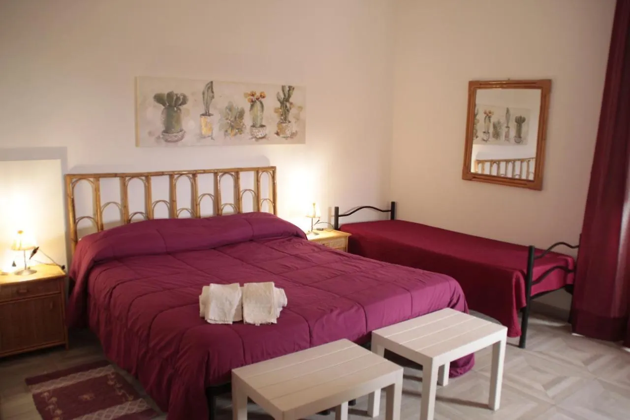 Bed & Breakfast Lighea Giardini Naxos 3*,  Italy