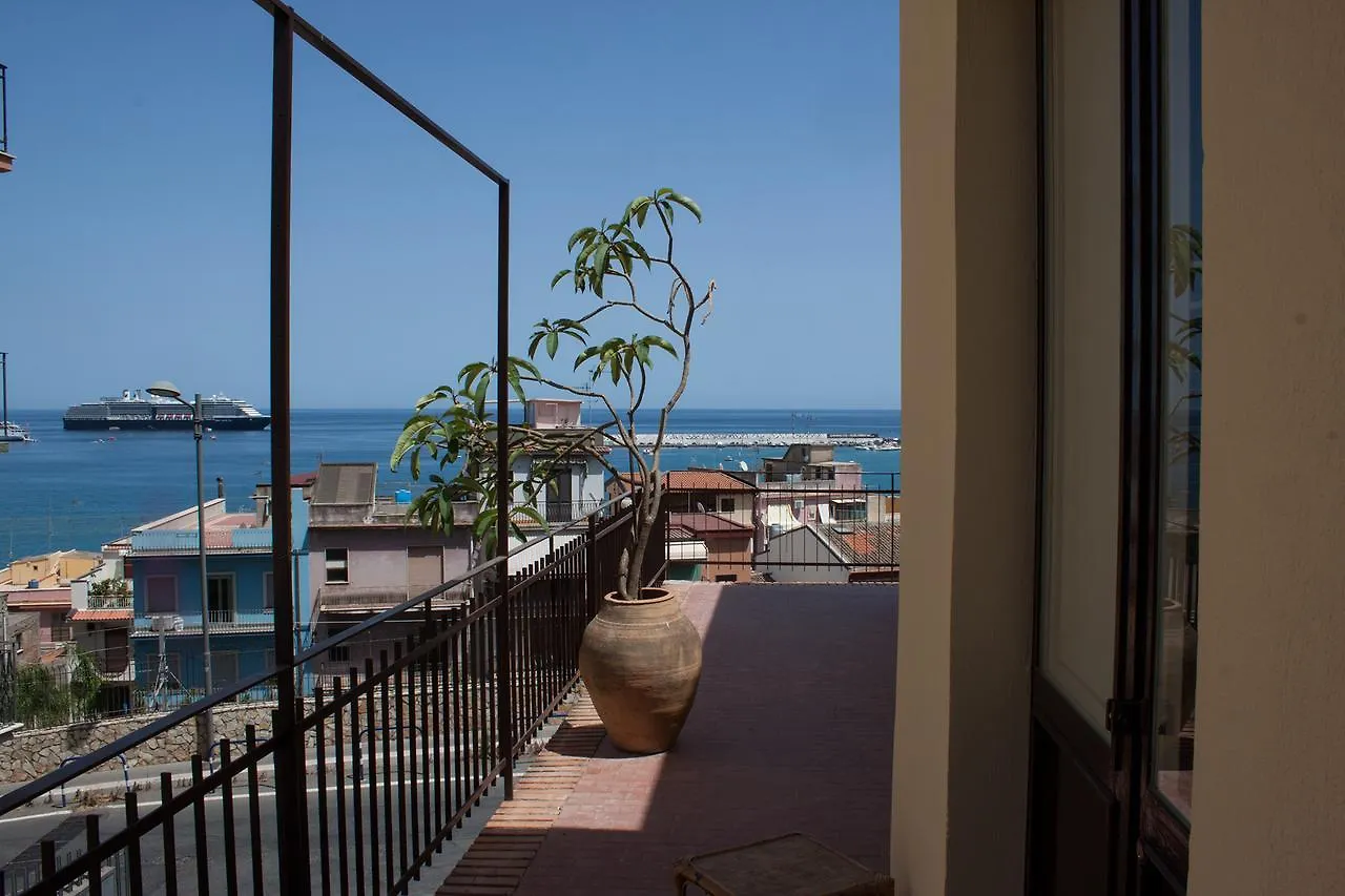 Bed & Breakfast Lighea Giardini Naxos