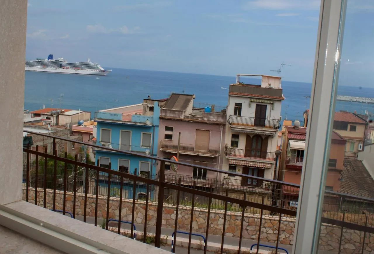 Bed & Breakfast Lighea Giardini Naxos 3*,